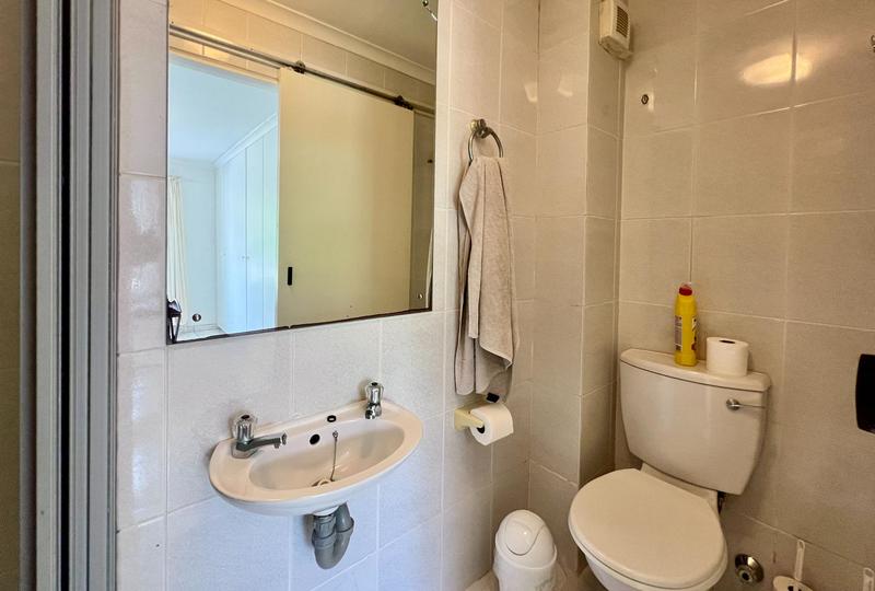 To Let 2 Bedroom Property for Rent in Beach Estate Western Cape